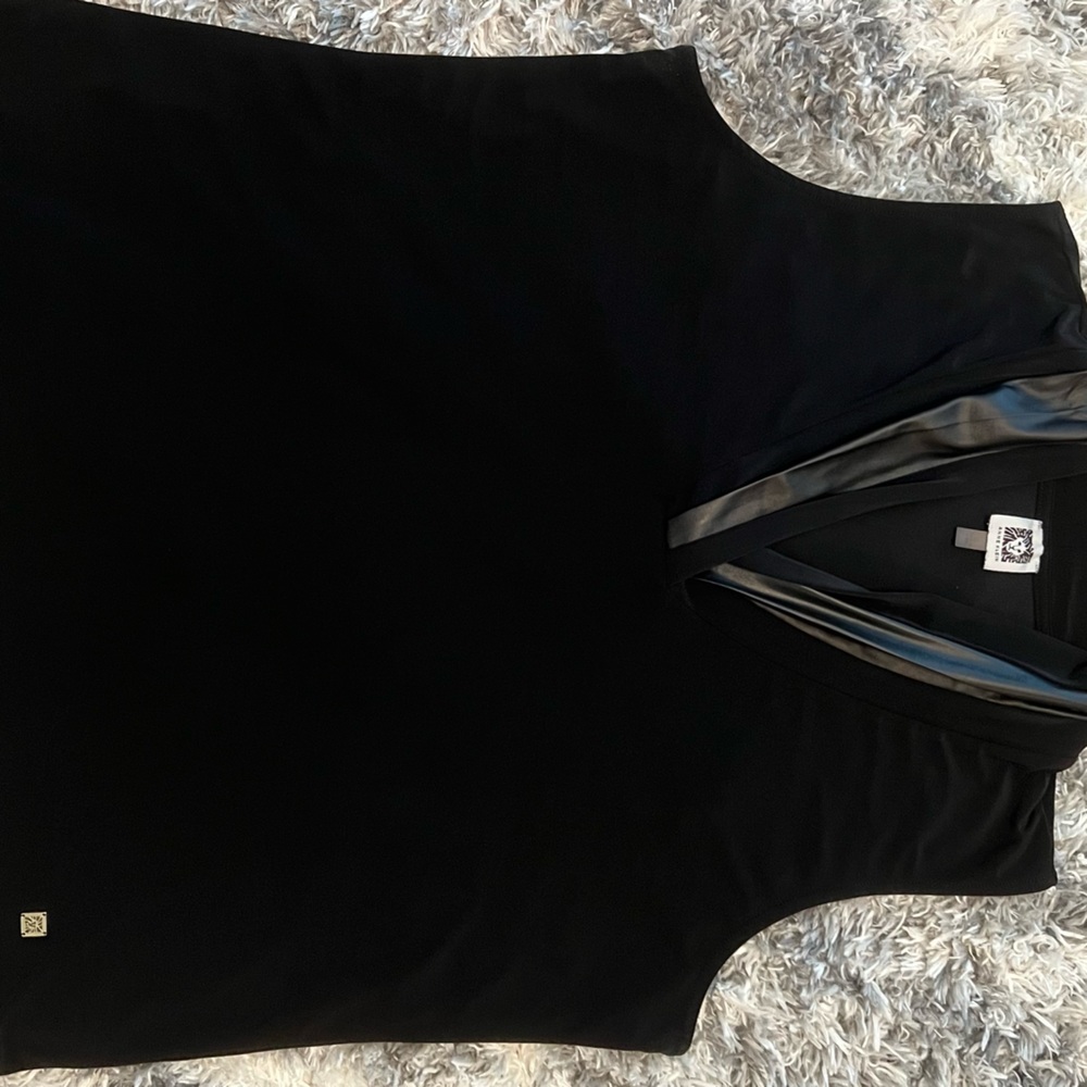 Anne Kline top